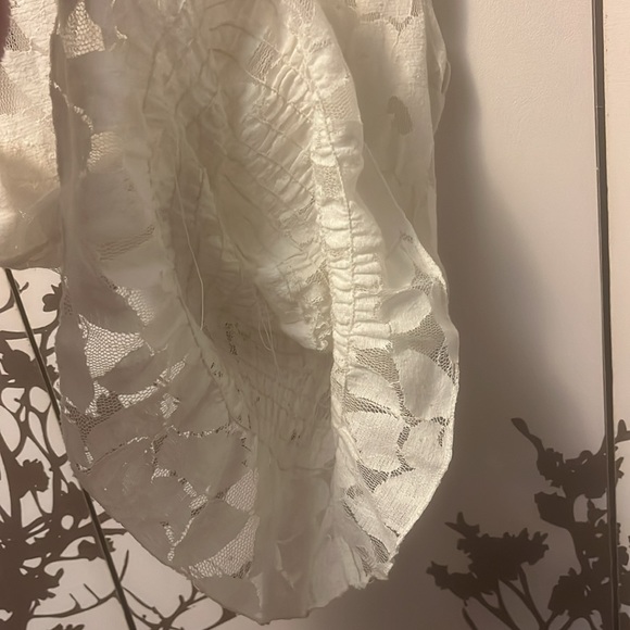 COTTON EXPRESS Women’s Size S Lace White with Diamond Buttons V-Neck Blouse $35 - Picture 9 of 11